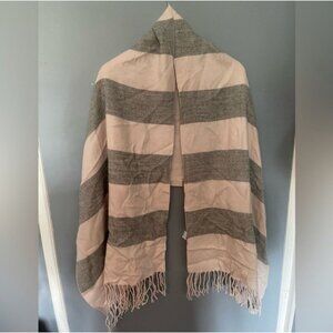 Reitmans Light Pink & Grey Plaid Blanket Scarf Cozy Oversized Soft Warm